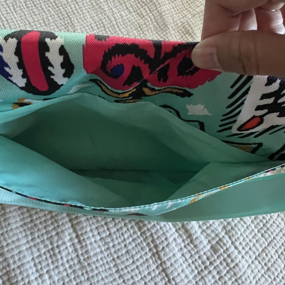 Vera Bradley Messenger Bag Womens Aqua Ikat Crossbody Shoulder Purse Geometric - Picture 15 of 16